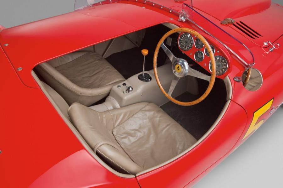  Ferrari 375 MM Spyder (0364AM) 1953 года  (фото 7 из 37)